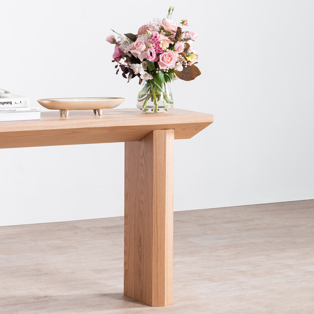 Carly 1.4m Oak Console Table - Natural - Image 3