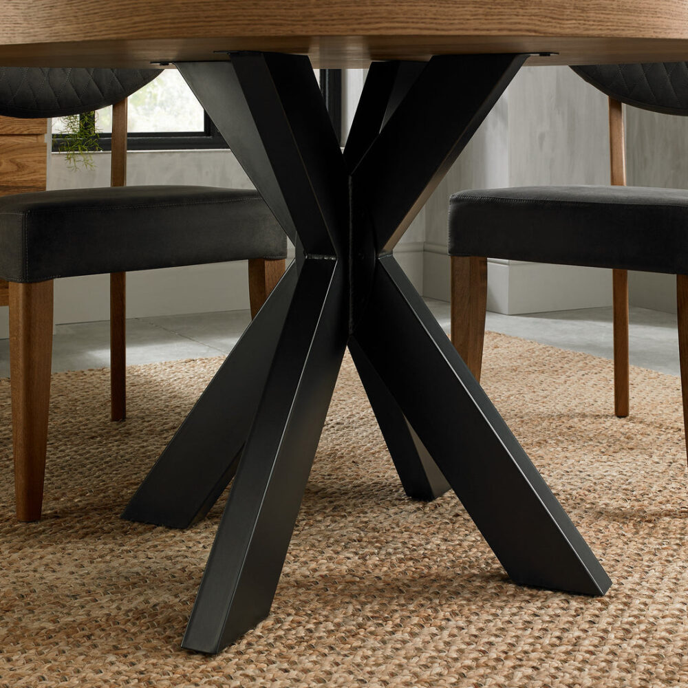 Tammi 4 Seater Round Dining Table - European Knotty Oak - Image 4