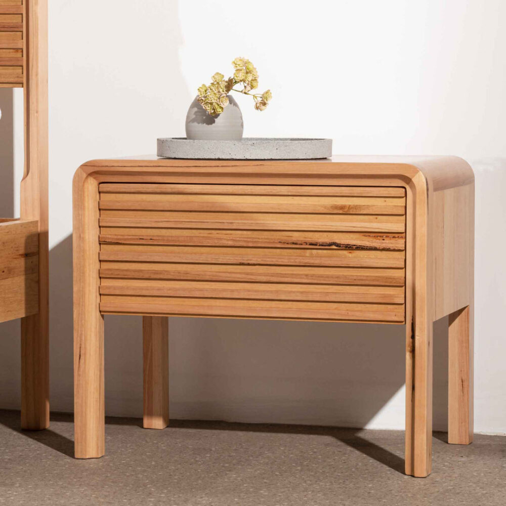 Amparo Single Drawer Bedside Table - Messmate - Image 3